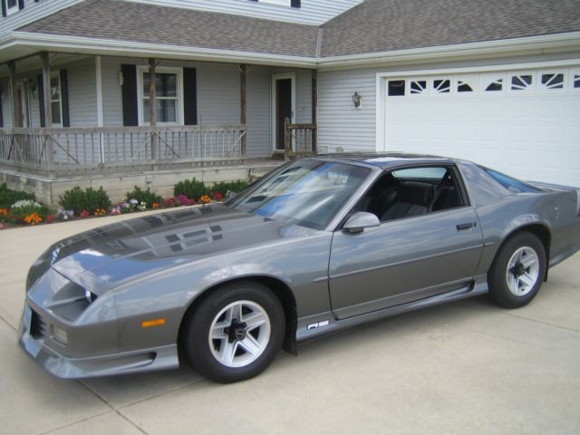 1991 Chevrolet Camaro RS - photo 3