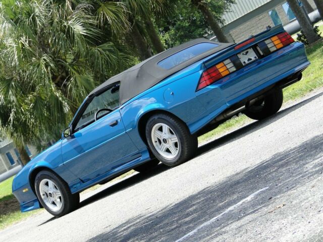 1991 Chevrolet Camaro RS - photo 8