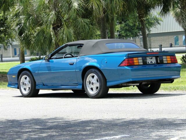 1991 Chevrolet Camaro RS - photo 9