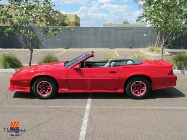 1991 Chevrolet Camaro 2dr Convertible RS - photo 4
