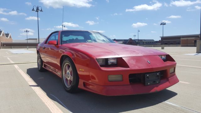 1991 Chevrolet Camaro RS Coupe 2-Door - photo 4