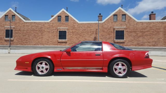 1991 Chevrolet Camaro RS Coupe 2-Door - photo 9