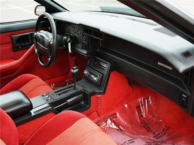 1991 Chevrolet Camaro RS - photo 10