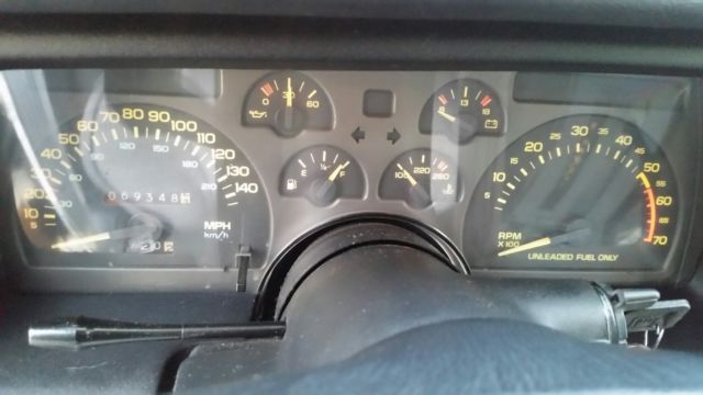 1991 Chevrolet Camaro - photo 11