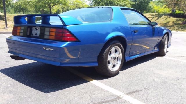 1991 Chevrolet Camaro Z28 Coupe 2-Door - photo 5