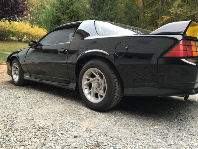1991 Chevrolet Camaro Z/28 - photo 3
