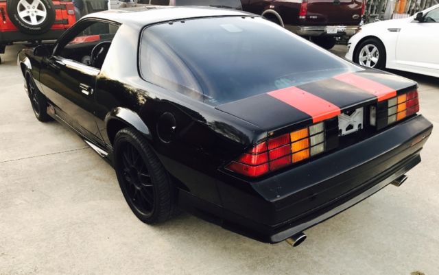 1991 Chevrolet Camaro - photo 4