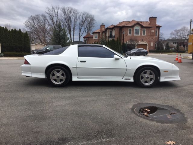 1991 Chevrolet Camaro Z28 - photo 4