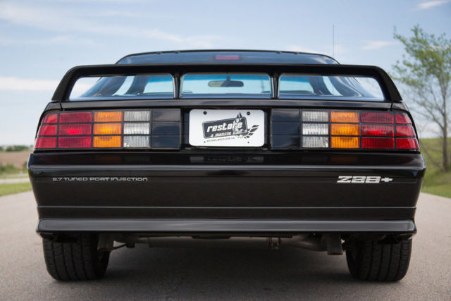 1991 Chevrolet Camaro Z28 - photo 9