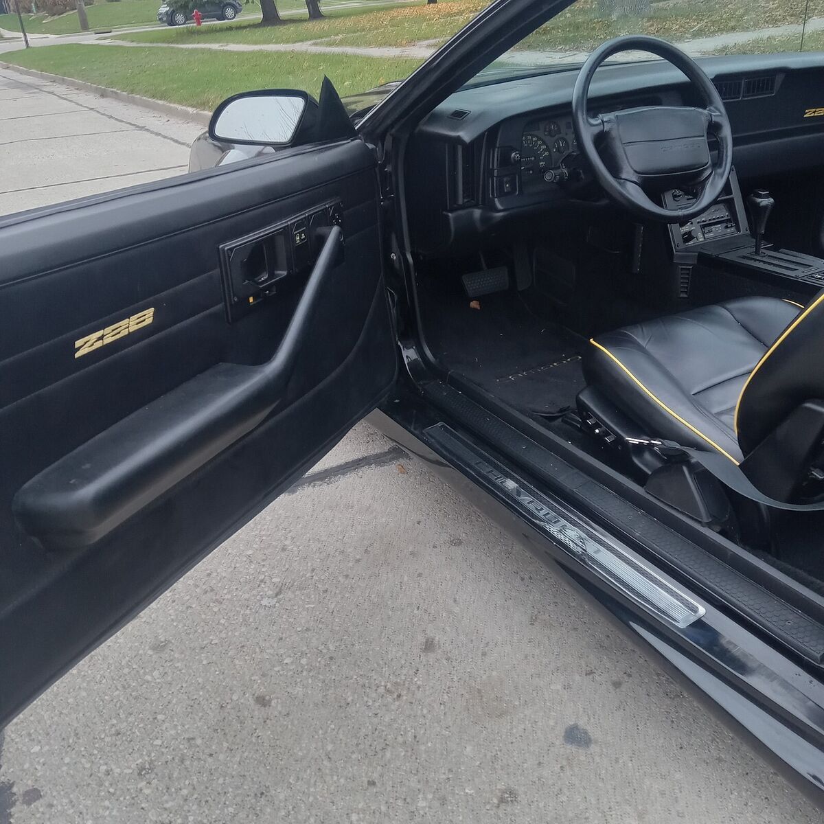 1991 Chevrolet Camaro - photo 11