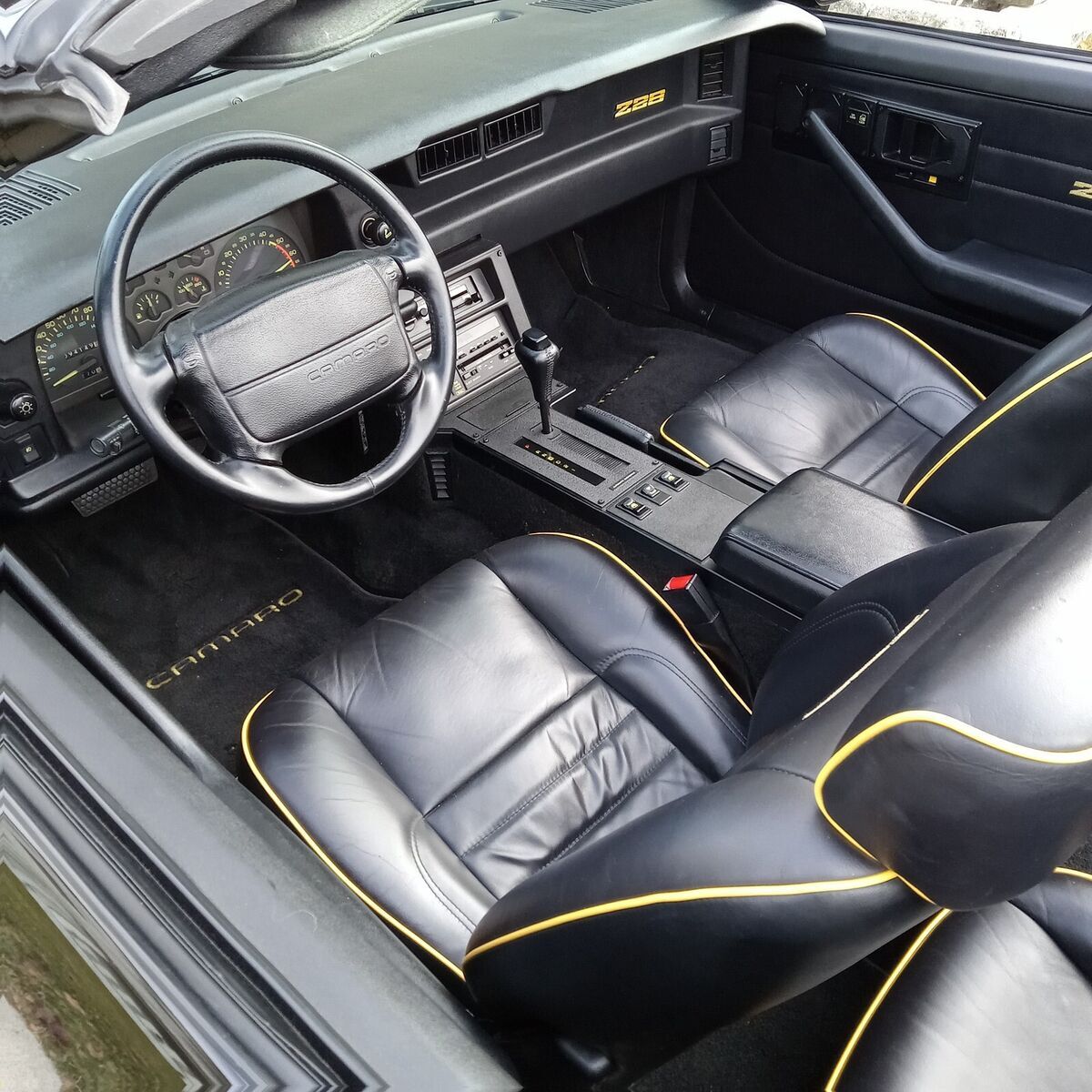 1991 Chevrolet Camaro - photo 13