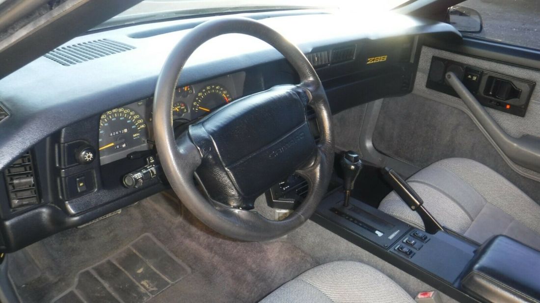 1991 Chevrolet Camaro Z28 - photo 11