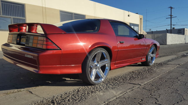 1991 Chevrolet Camaro Z28 *** NO RESERVE *** - photo 2