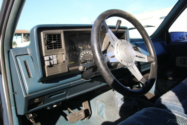 1991 Chevrolet C/K Pickup 1500 C1500 Scottsdale - photo 11