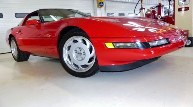 1991 Chevrolet Corvette 15852 Miles Red Hatchback V8 5.7L Automatic 1991 Chevrolet Corvette --