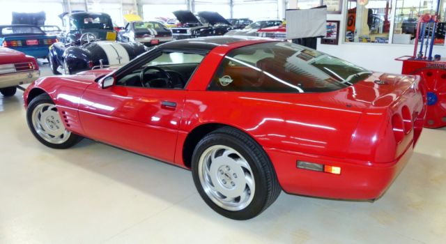 1991 Chevrolet Corvette -- - photo 2