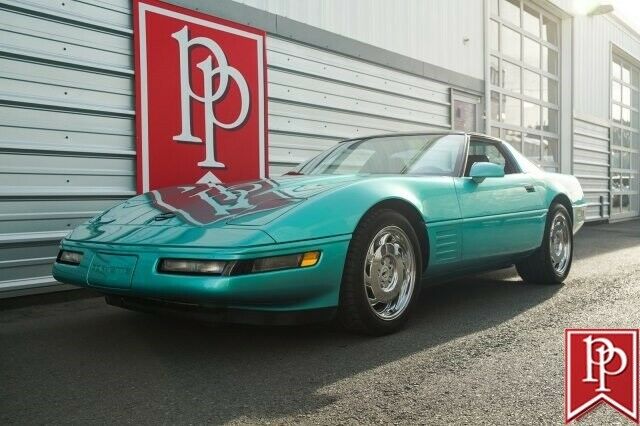 1991 Chevrolet Corvette 18834 Miles TURQUOISE METALLIC 1991 Chevrolet Corvette --
