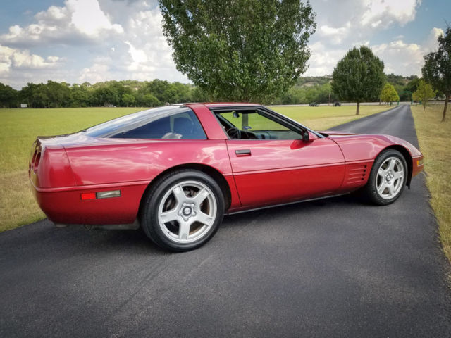 1991 Chevrolet Corvette 2dr Coupe Hatchback - photo 6