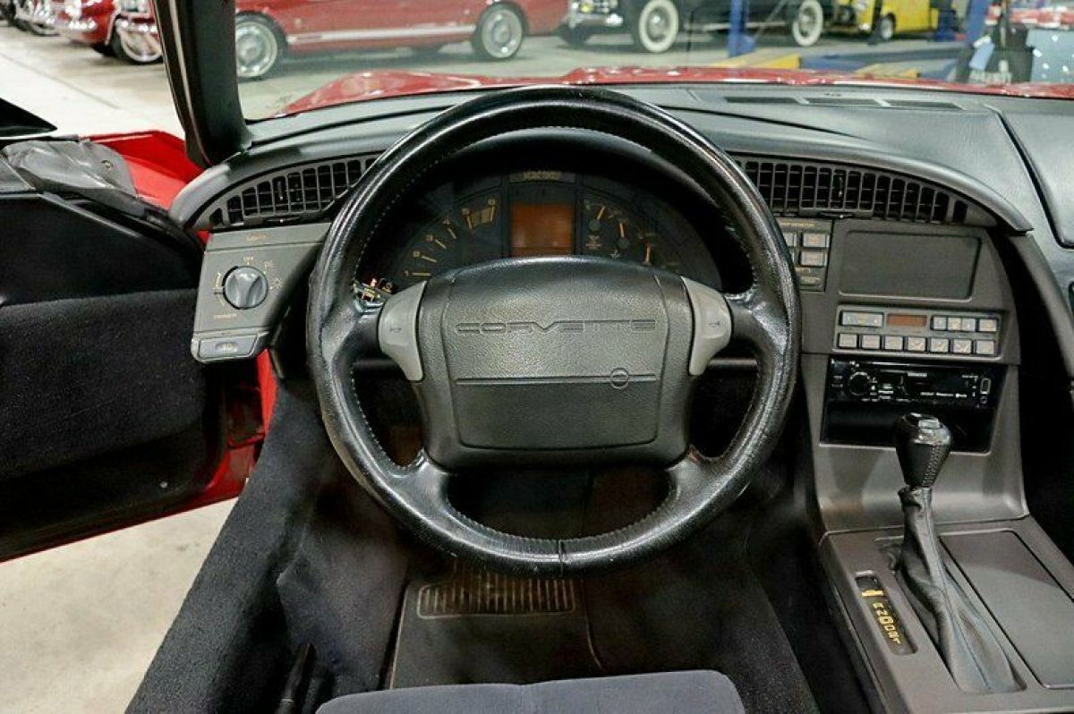 1991 Chevrolet Corvette - photo 12