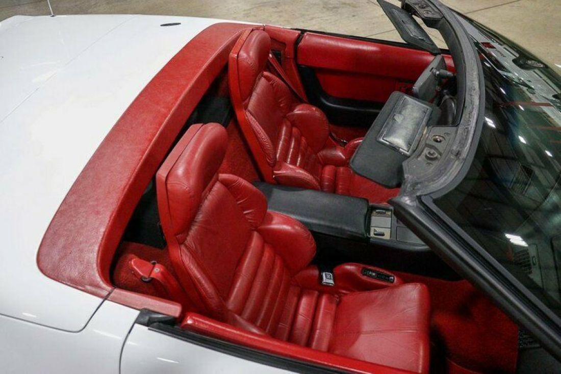 1991 Chevrolet Corvette - photo 10