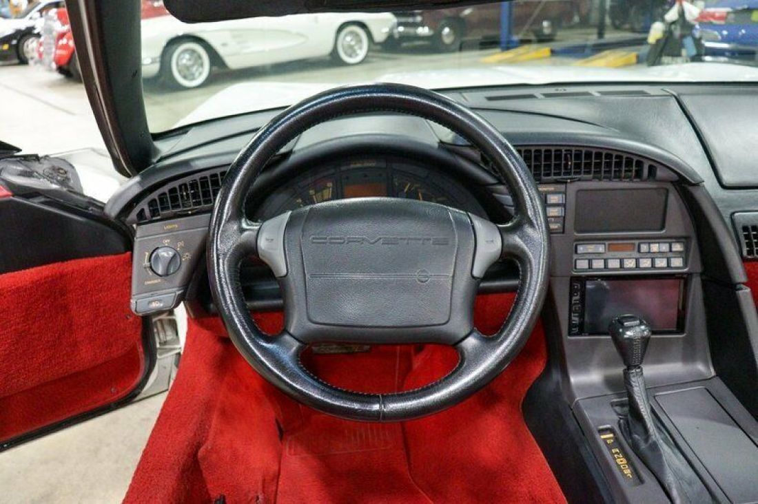 1991 Chevrolet Corvette - photo 12
