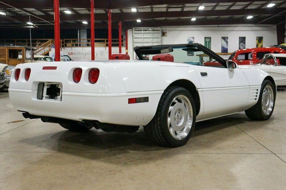 1991 Chevrolet Corvette - photo 5