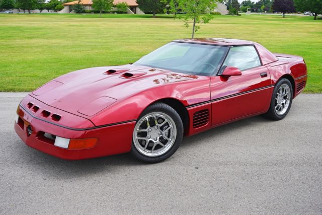 1991 Chevrolet Corvette 9,743 Miles Maroon 8 Cylinder Engine 5.7L/350 Manual 1991 Chevrolet Corvette --