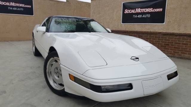 1991 Chevrolet Corvette Base 2dr Hatchback Automatic 4-Speed RWD V8 5.7L 1991 Chevrolet Corvette Base 2dr Hatchback Hatchback 2-Door V8 5.7L
