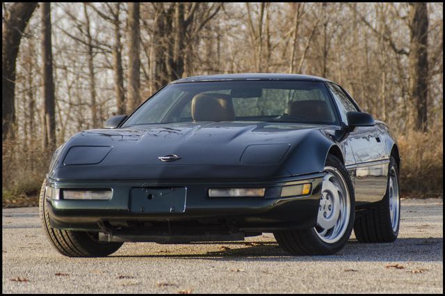 1991 CHEVROLET CORVETTE BASE 75,355 Miles POLO GREEN METALLIC V8, 5.7 LITER Aut 1991 Chevrolet Corvette --