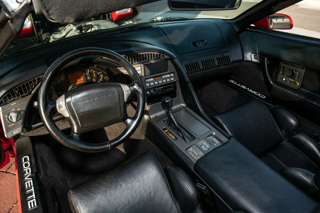 1991 Chevrolet Corvette - photo 10