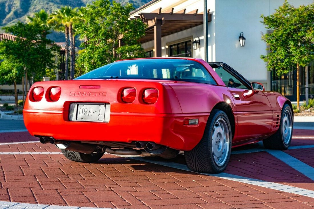 1991 Chevrolet Corvette - photo 4