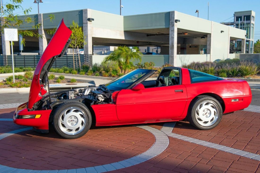 1991 Chevrolet Corvette - photo 6