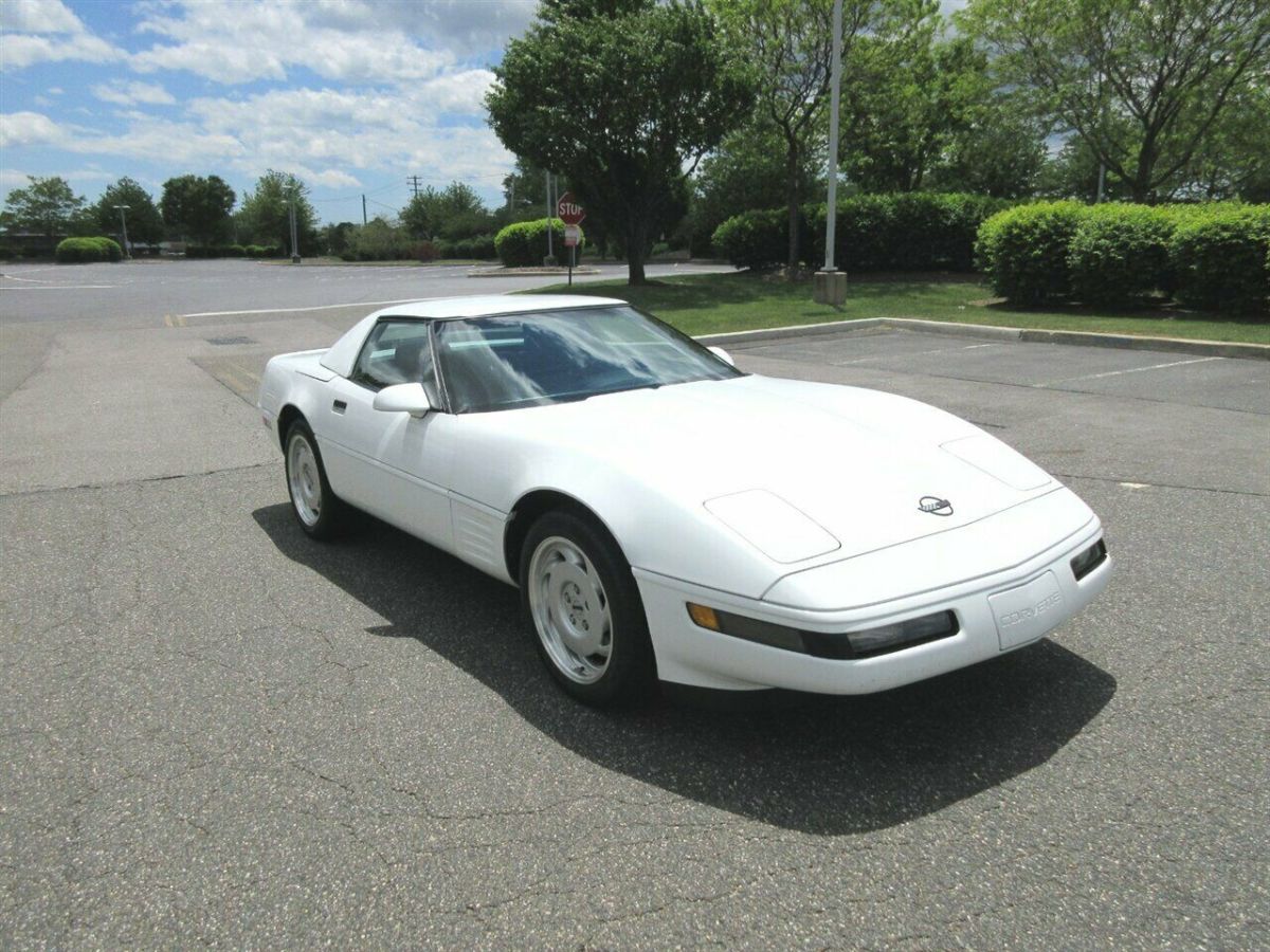 1991 Chevrolet Corvette Convertible - photo 10