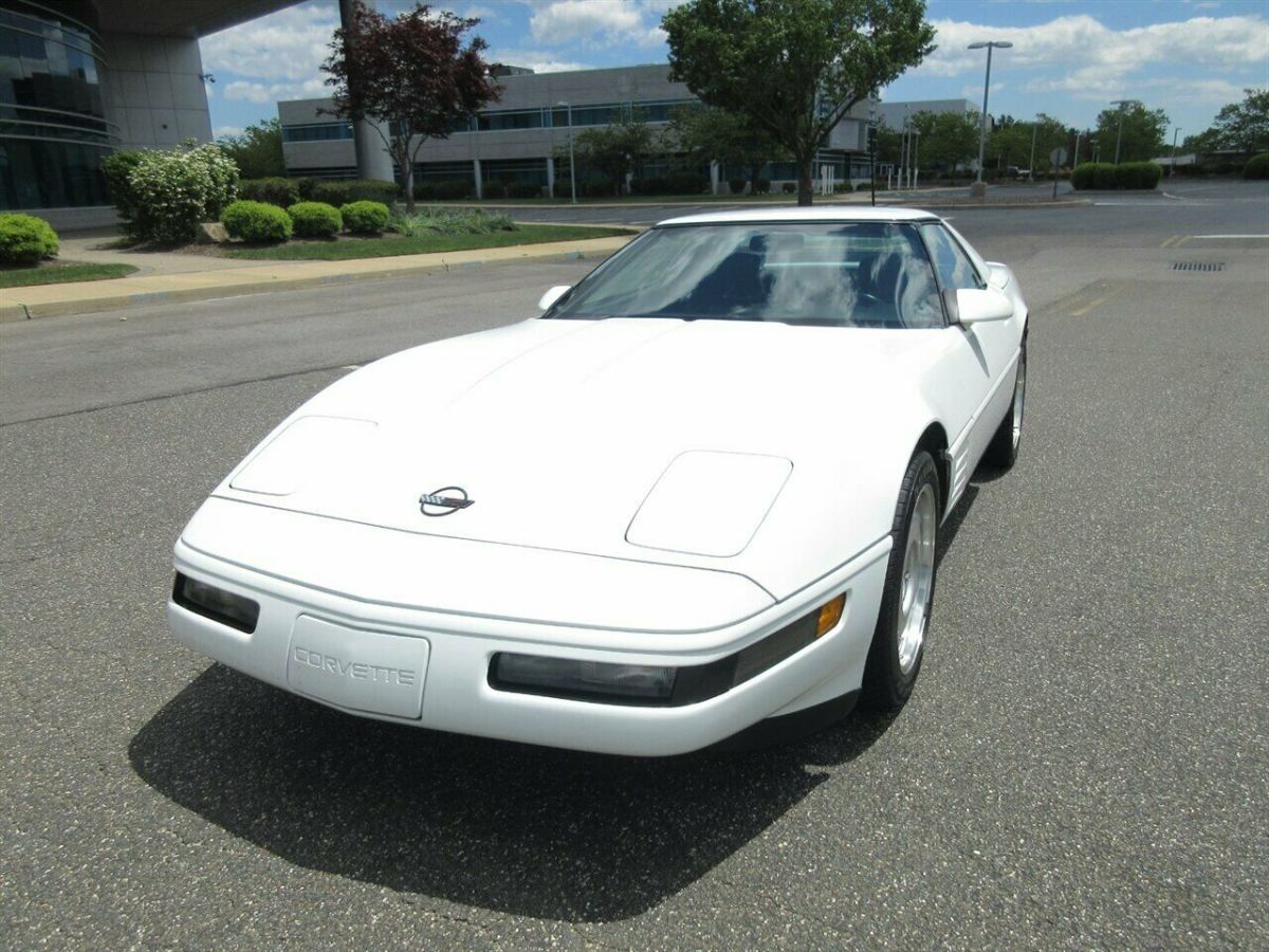 1991 Chevrolet Corvette Convertible - photo 7