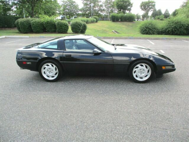 1991 Chevrolet Corvette Coupe - photo 8