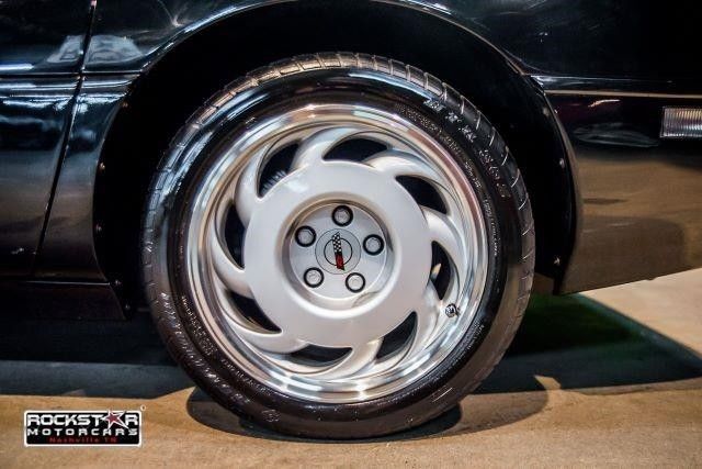 1991 Chevrolet Corvette Coupe - photo 12