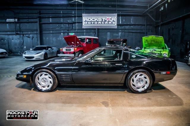 1991 Chevrolet Corvette Coupe - photo 2