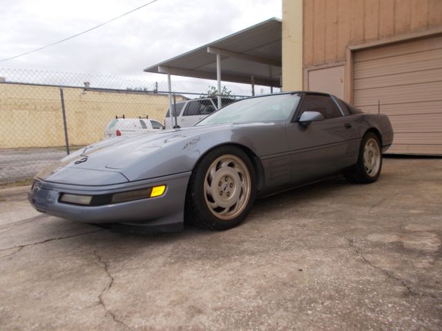 1991 Chevrolet Corvette - photo 2