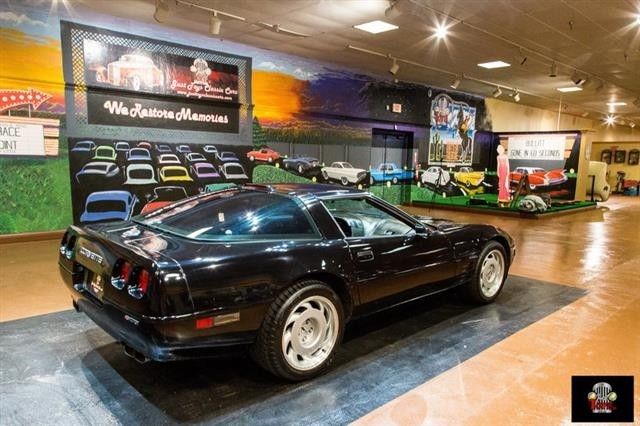 1991 Chevrolet Corvette Coupe - photo 6