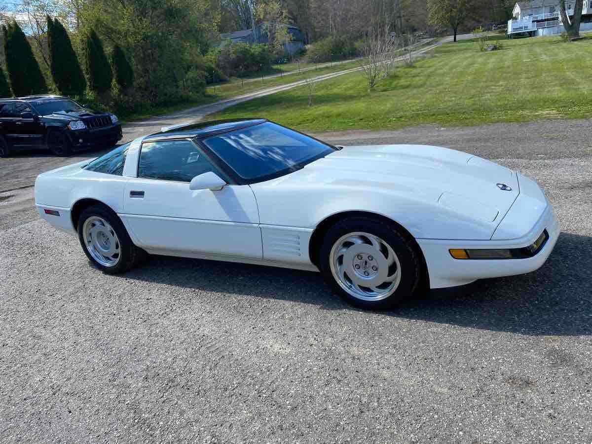 1991 Chevrolet Corvette ZR-1 - photo 8
