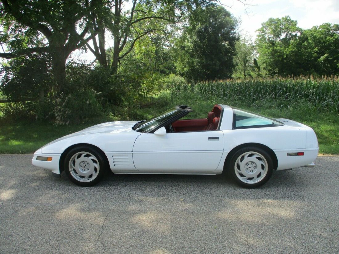 1991 Chevrolet Corvette - photo 3