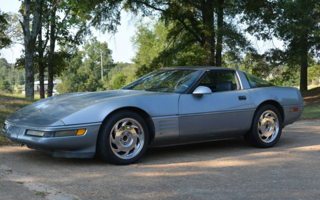 1991 Chevrolet Corvette - photo 2
