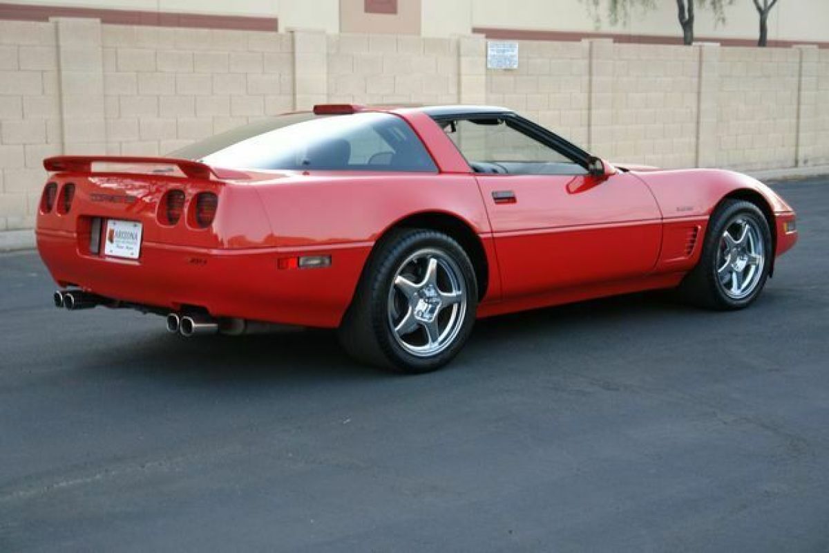 1991 Chevrolet Corvette ZR1 - photo 3