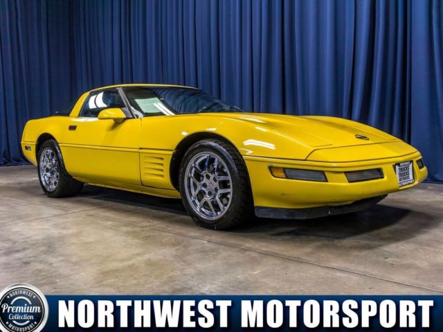1991 Chevrolet Corvette RWD - photo 2