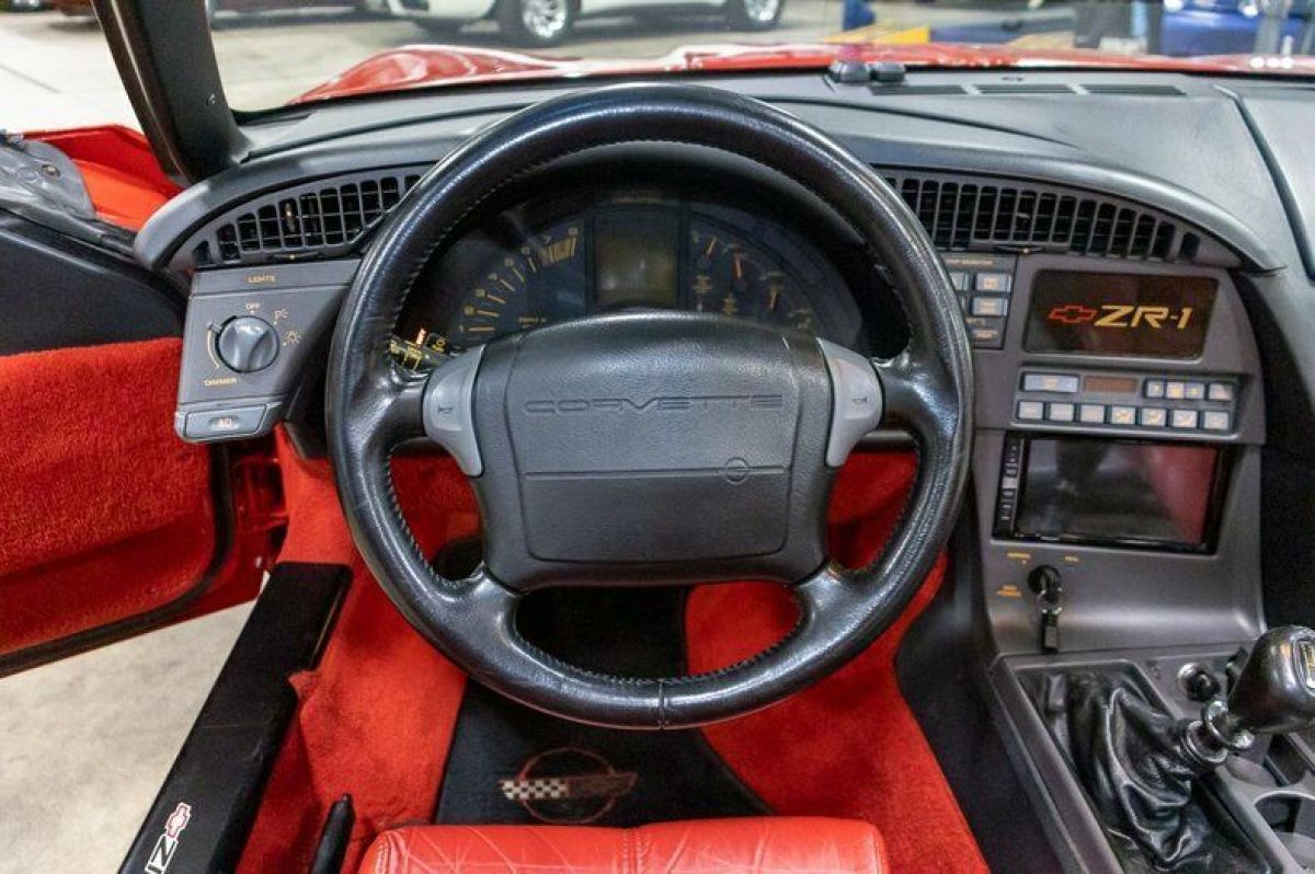 1991 Chevrolet Corvette ZR-1 - photo 12