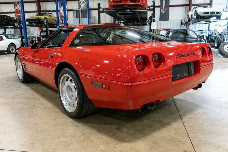 1991 Chevrolet Corvette ZR-1 - photo 3