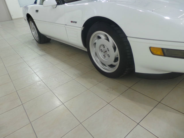 1991 Chevrolet Corvette ZR-1 - photo 12
