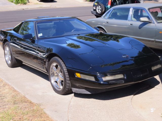 1991 Chevrolet Corvette - photo 2