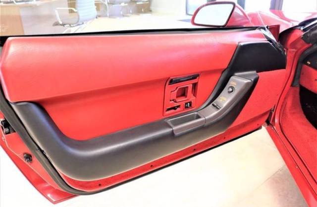 1991 Chevrolet Corvette ZR1 2dr Hatchback - photo 9