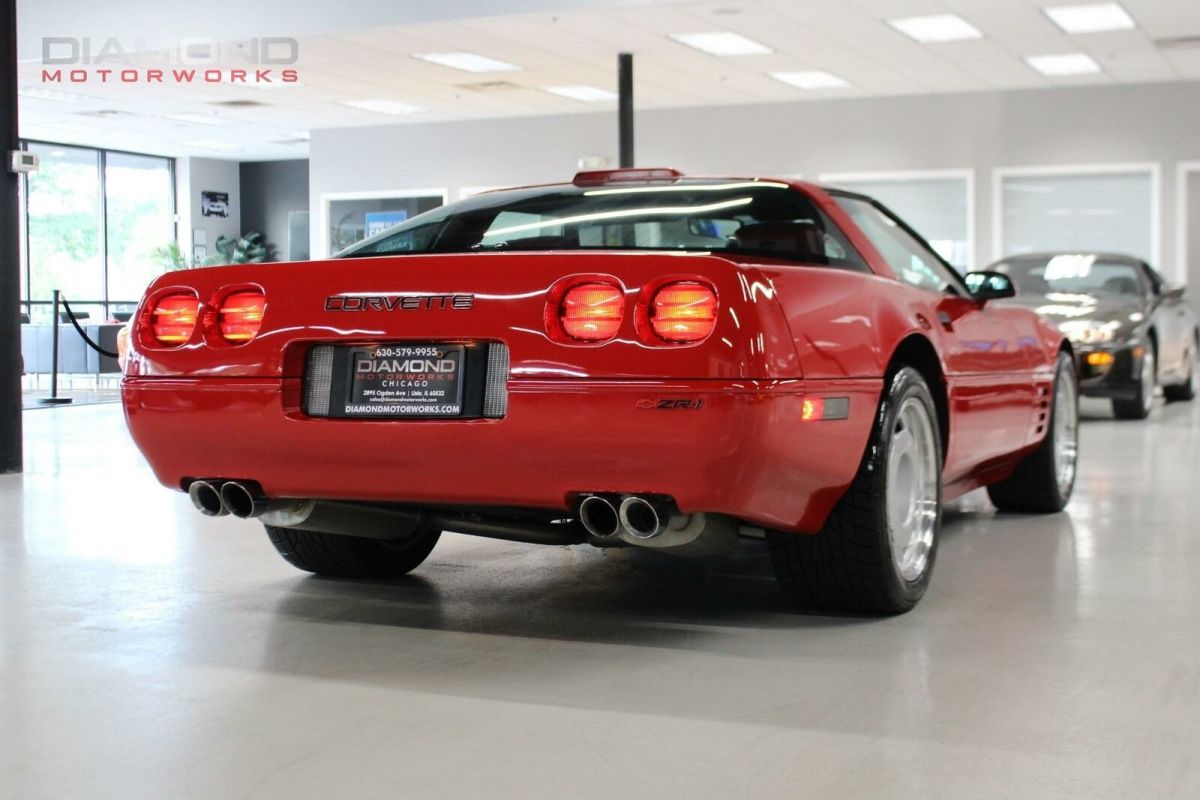 1991 Chevrolet Corvette ZR1 - photo 2